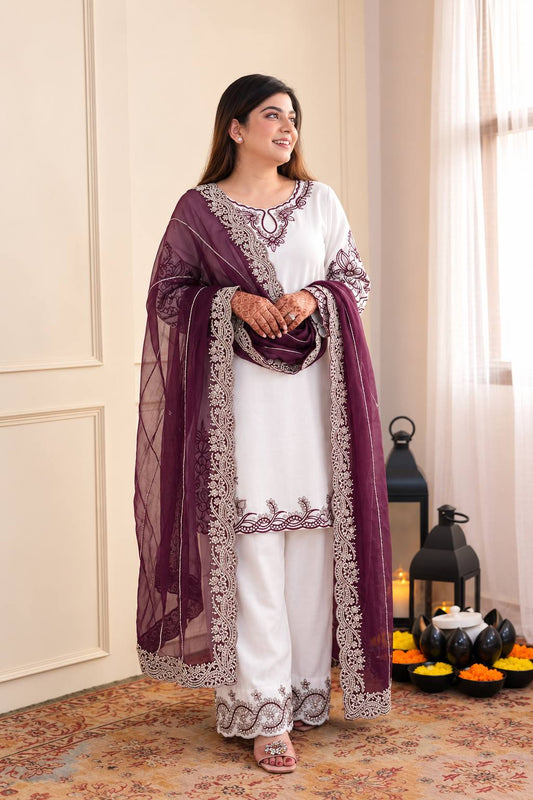 Yesha - HK Embroidery & Sequins work kurta set