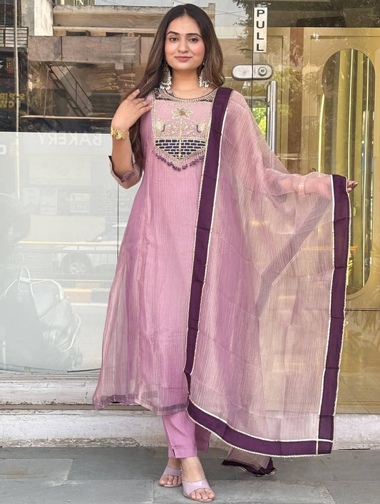 Anika - HK Anarkali suit set