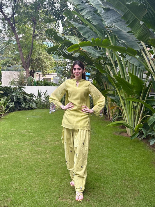Kreshika - MC Elegant Mal Chanderi Top Farshi Salwar suit Set